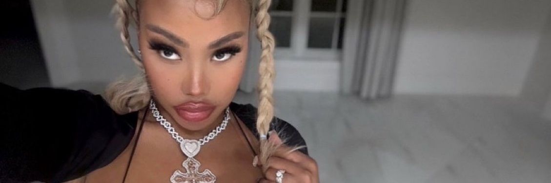 Fantasy Barbie🫧 🎀🍑's banner