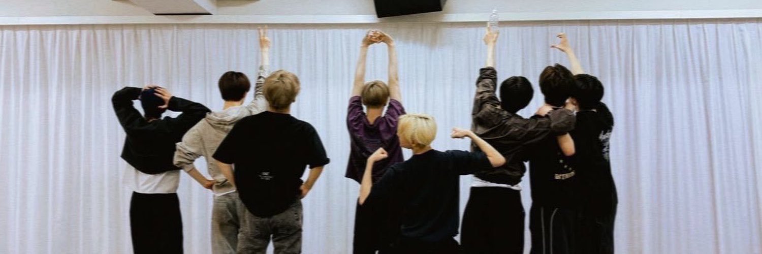 📁's banner