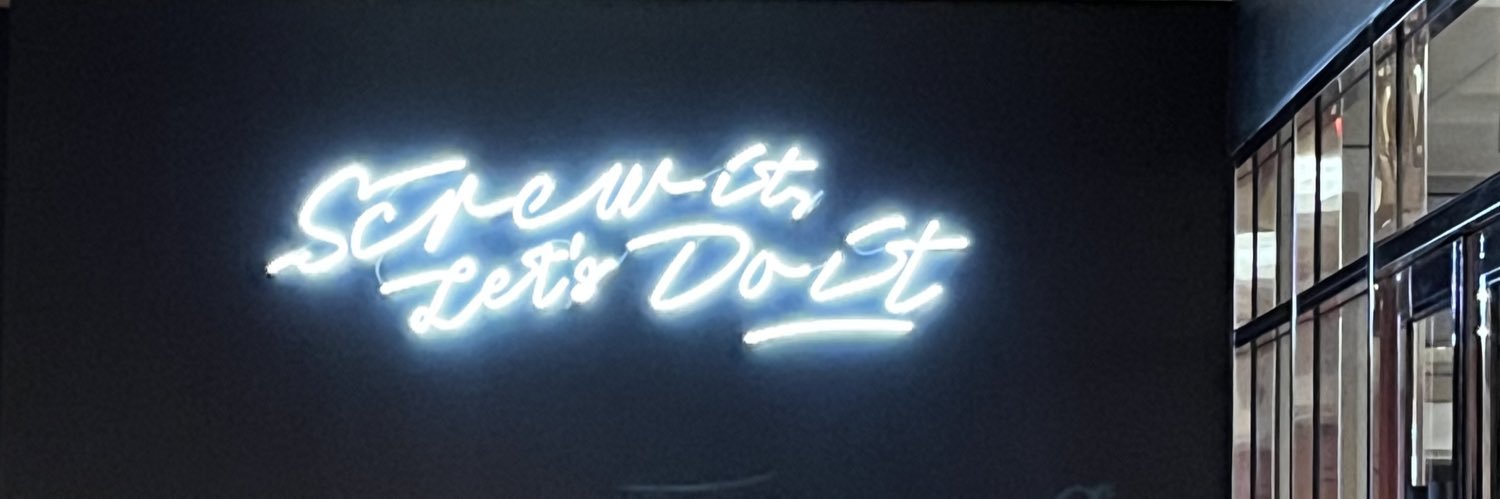 Yuzuki Toshiko's banner
