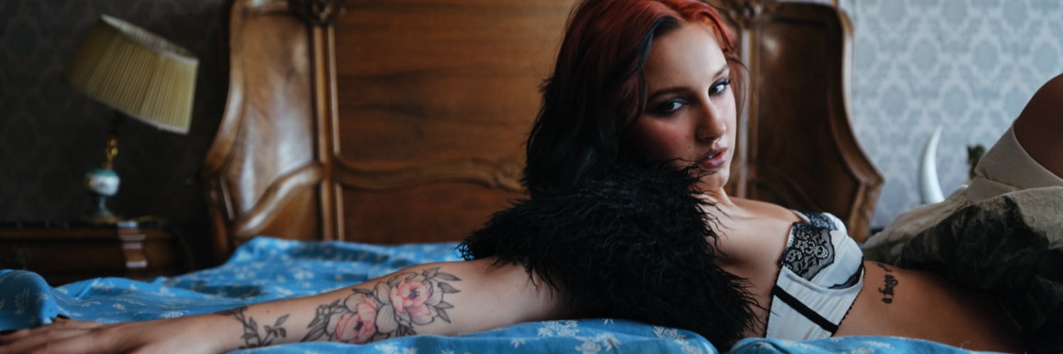 RUSLANA's banner