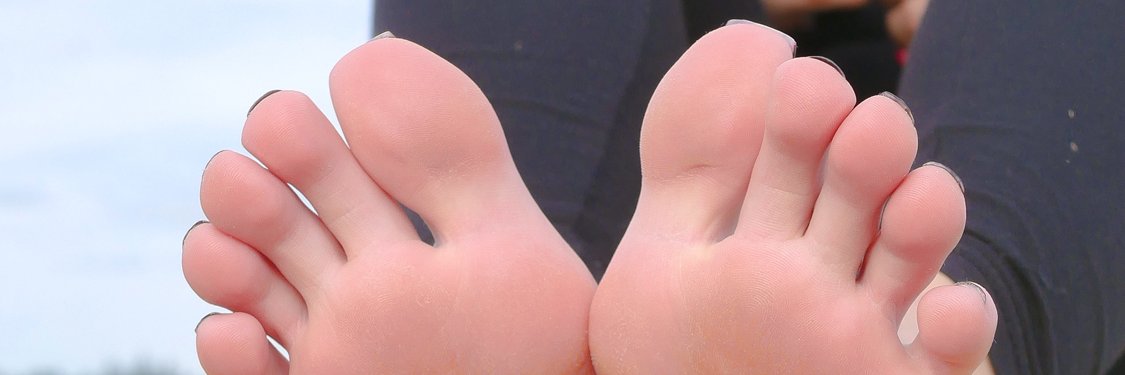 Goddess Anya👣's banner