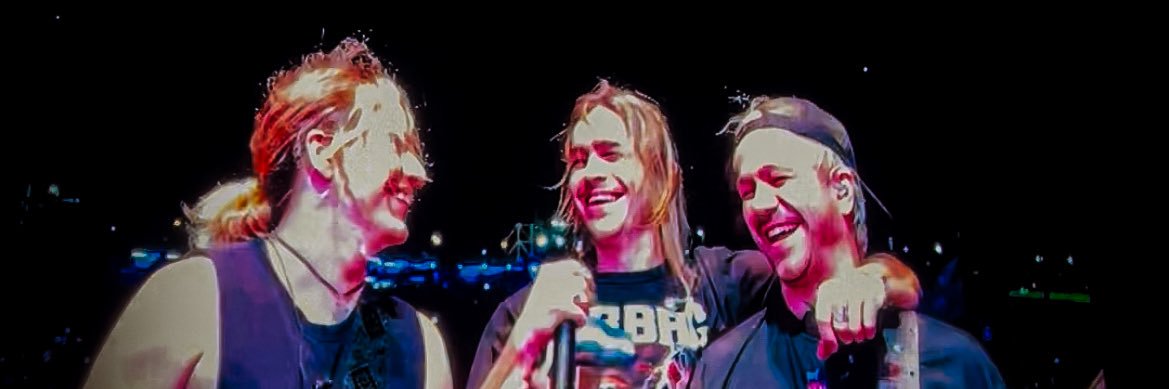 𝙲𝙾𝚃𝙸 ❤︎'s banner
