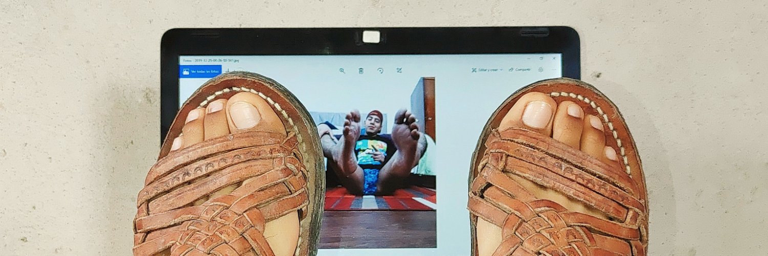 Dexdexfeetx's banner