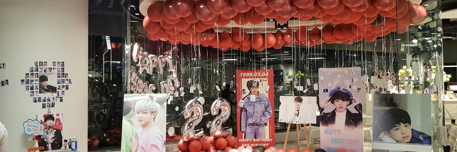 Anne.W85&04's banner