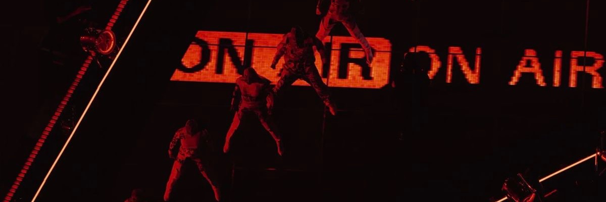 ‎ ★'s banner