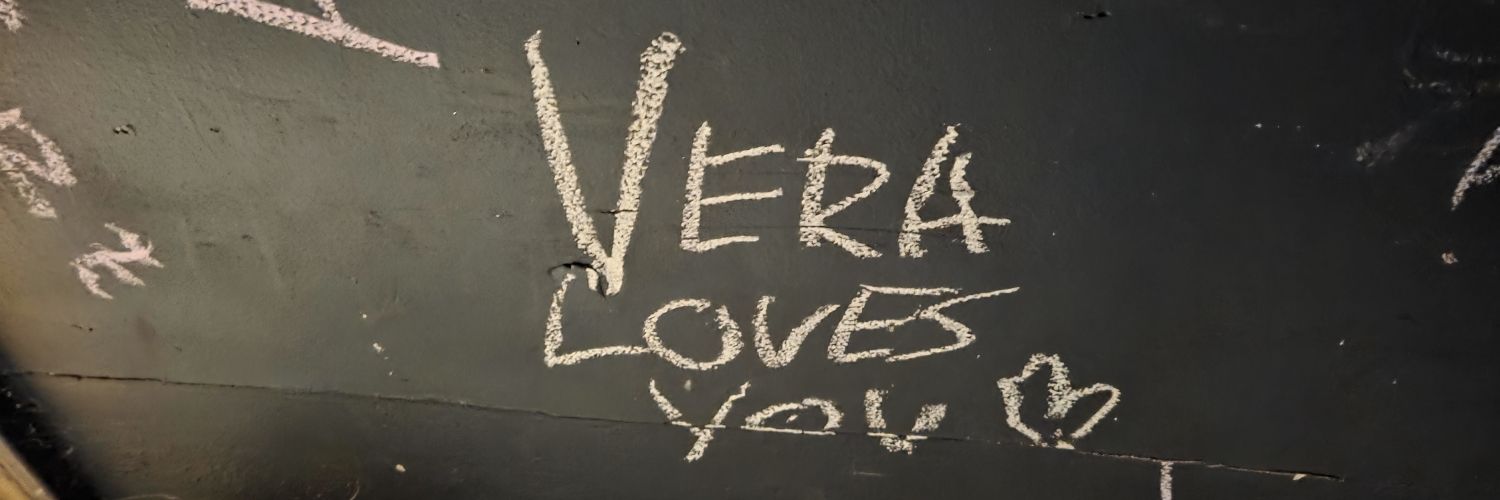 Vera Lux's banner