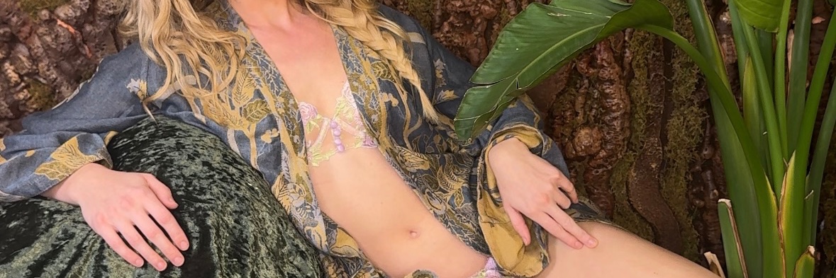 Summer Hayzz - Forest Nympho's banner