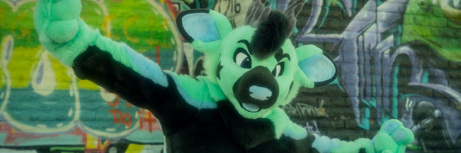 Simon🦌's banner