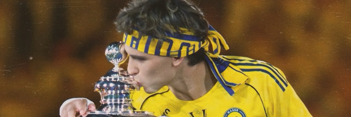 Rey𖤐💛's banner
