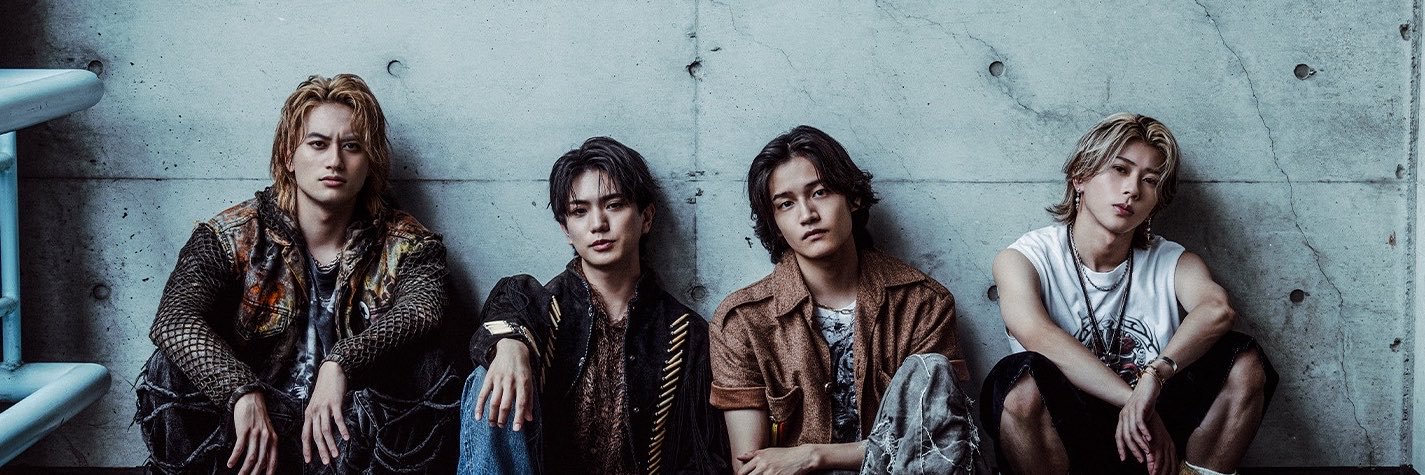 Aぇ! group / Universal Music's banner