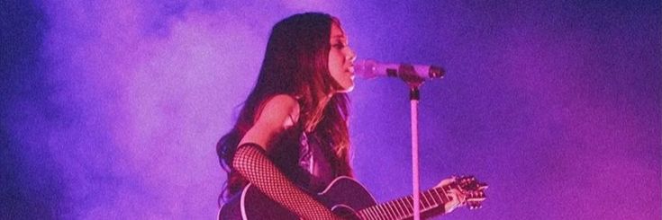 ⋆'s banner