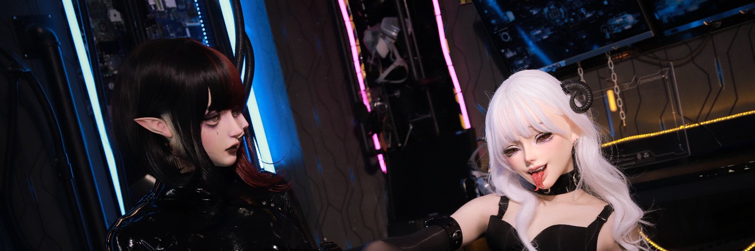 Mimi's banner