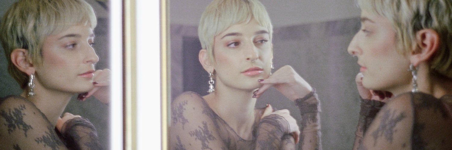 siren mel 🖤 nyc's banner