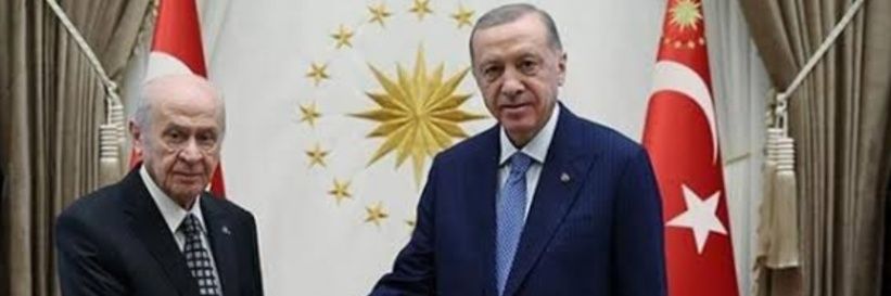 Ayşe 🇹🇷's banner