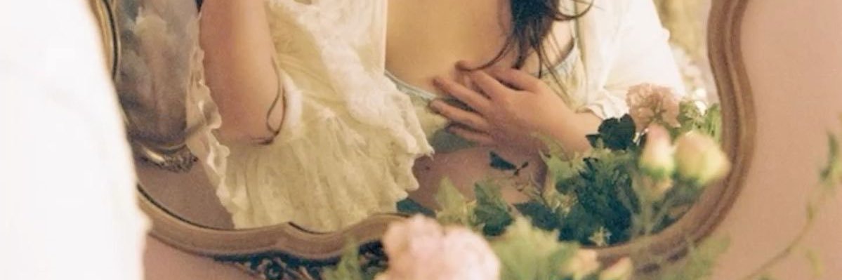 helmi ₍^. .^₎Ⳋ's banner