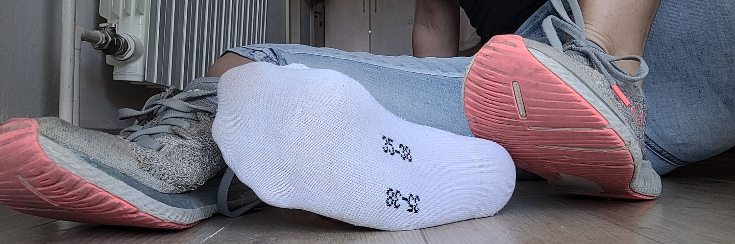 Yessica Fox's banner
