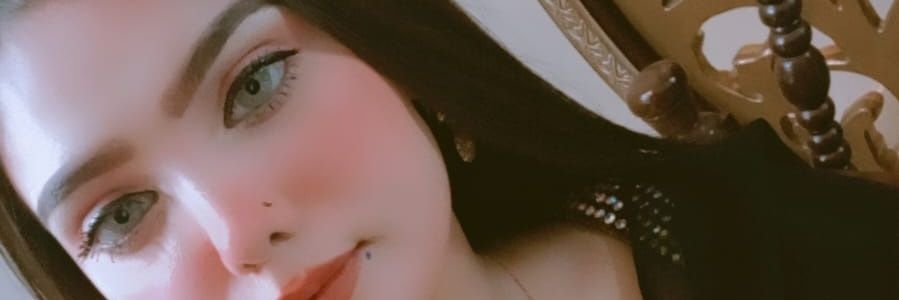 Mahira's banner