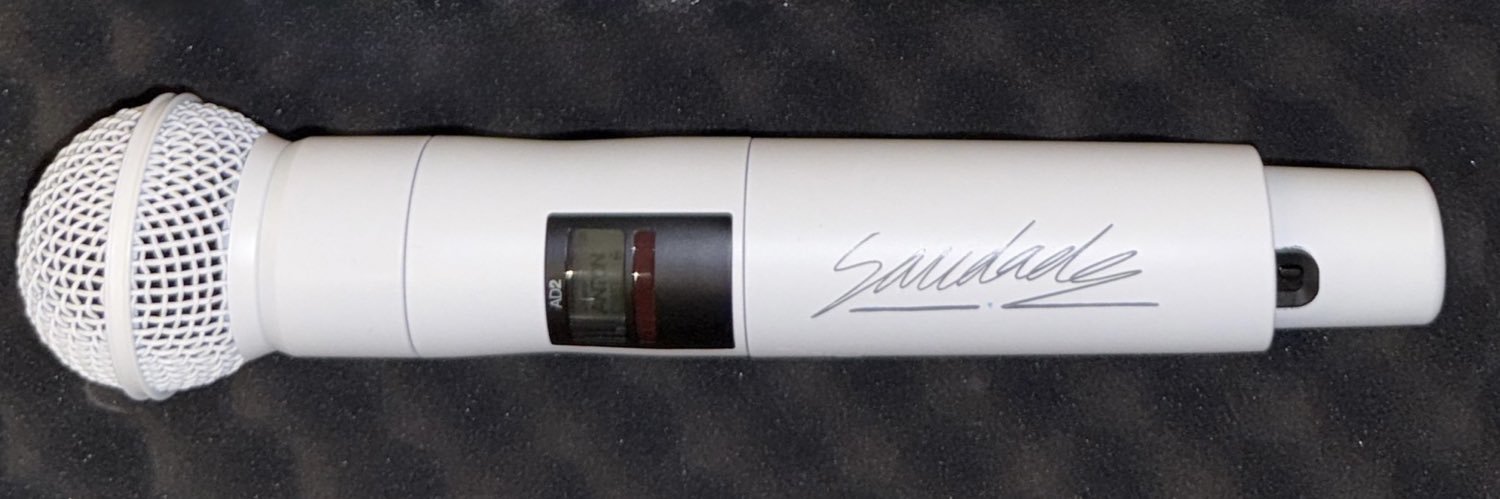 saudade's banner