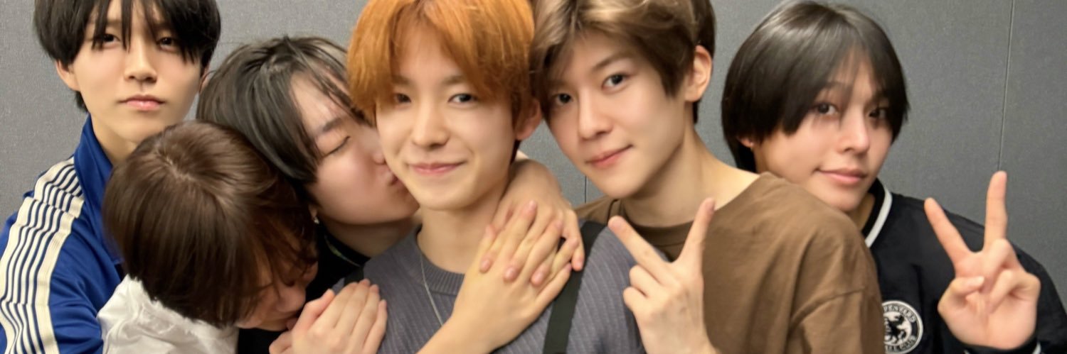 i love the wishies 🍓's banner