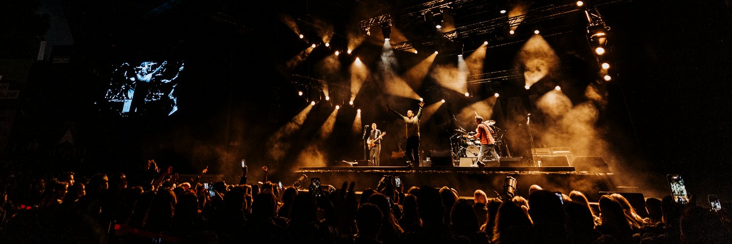 DUMAN's banner