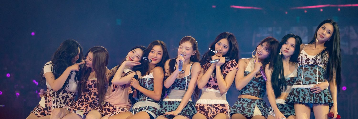 ♥︎ɴᴀʏᴇᴏN 🍒's banner