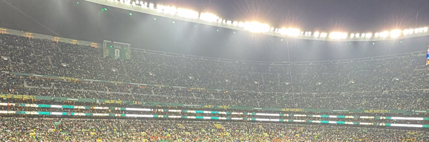 mauri's banner
