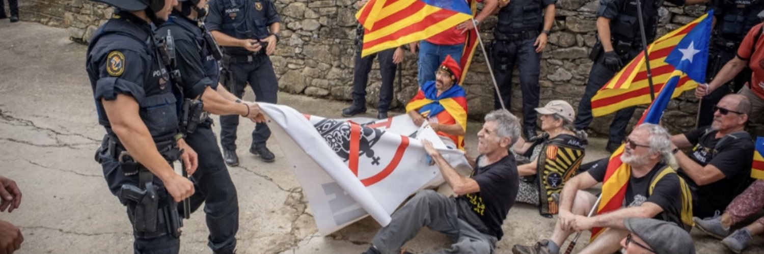 Coord.AntimonàrquicaC.Gironines's banner