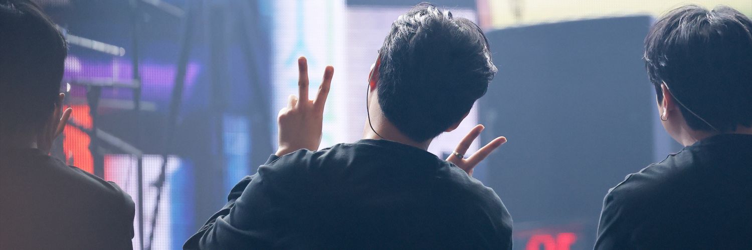 𝐫𝐚𝐲𝐨𝐧 𝐝𝐞 𝐬𝐨𝐥𝐞𝐢𝐥's banner