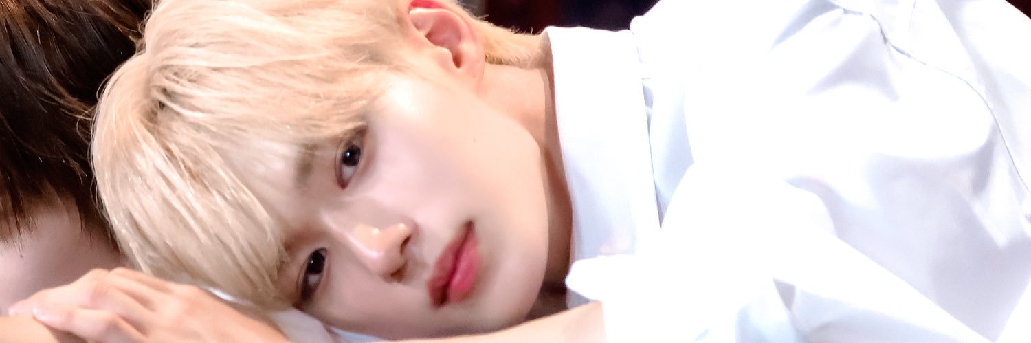 𝐦𝐢𝐞𝐦𝐢𝐞's banner