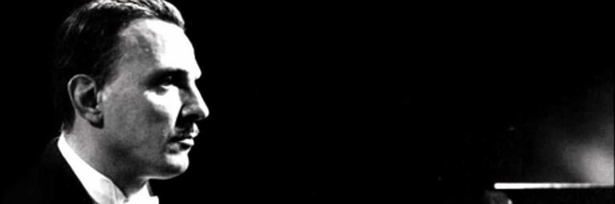 Mohangeli's banner