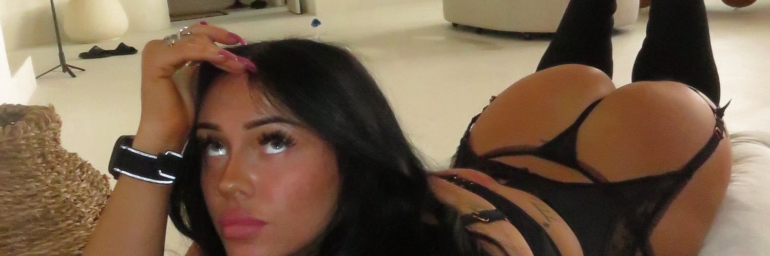 Princess Bella 👸🏻's banner
