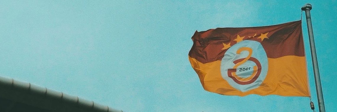 Gizem Bihter's banner