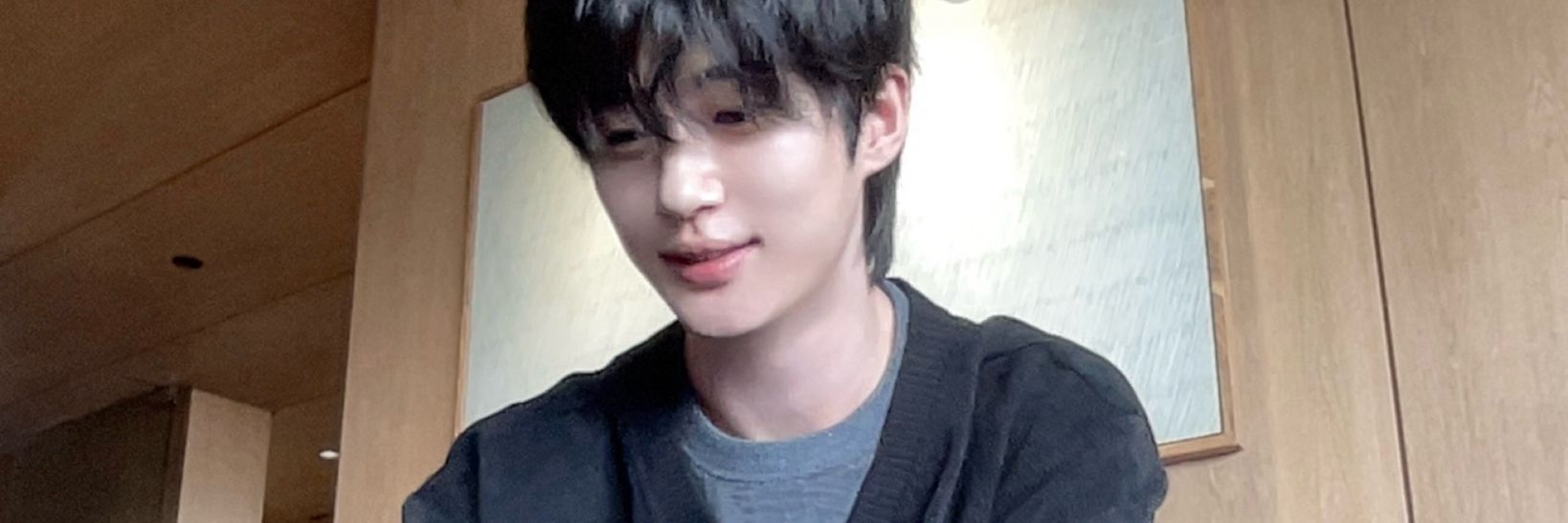 뭉's banner