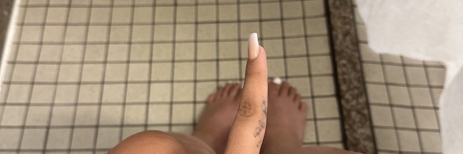 Findom Goddess Playgirl💅🏼's banner