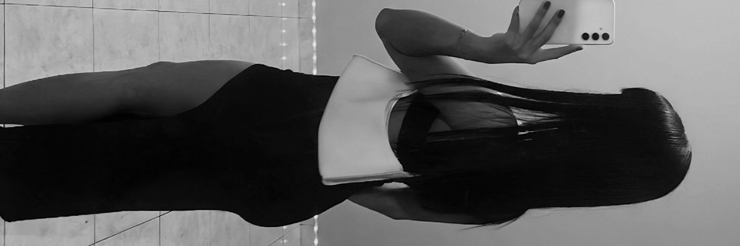 yasmine ⚢'s banner
