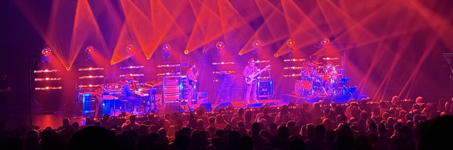 Lucas🌎👽🤓✨'s banner