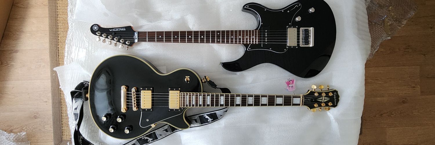 guitarhero's banner
