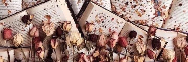 Ezmay🎀's banner