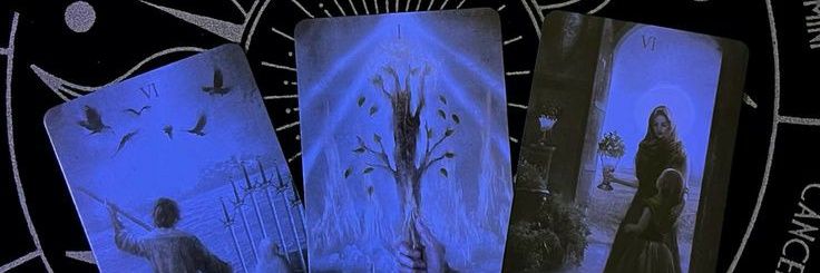 kpop tarot reading's banner