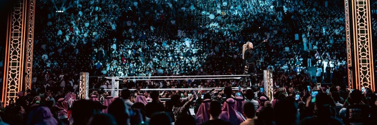 J 🖤's banner