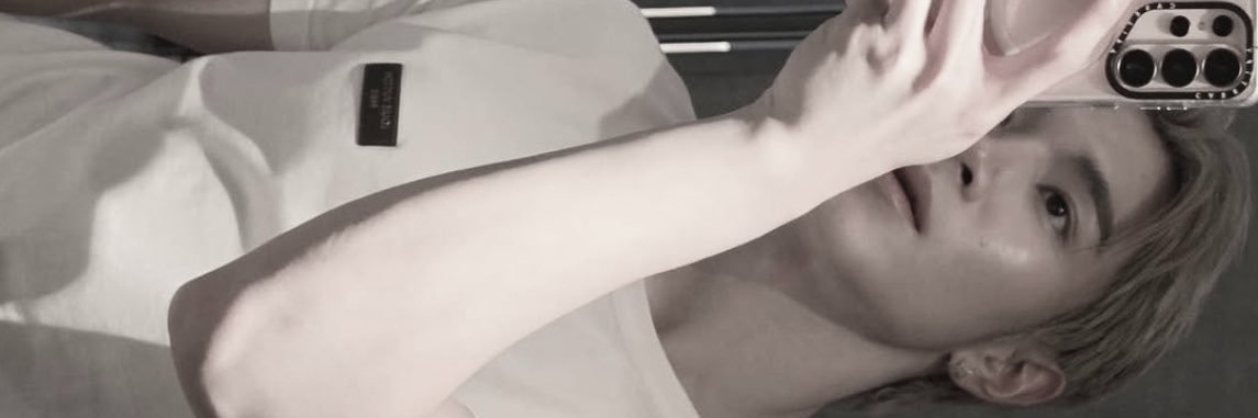 nana ◡̈'s banner