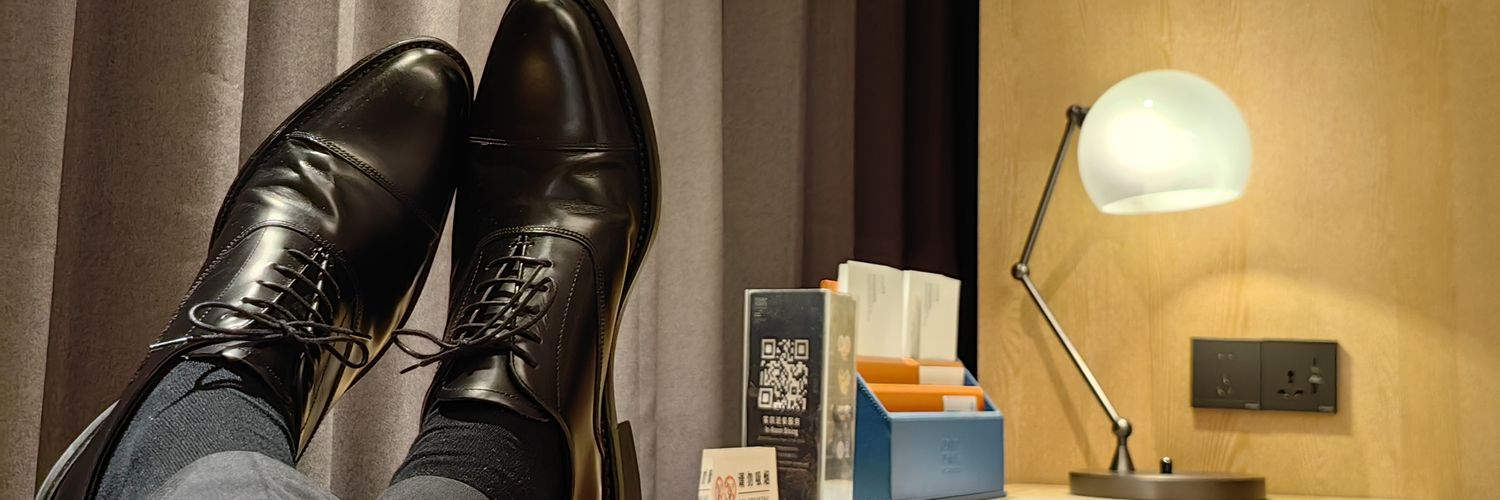 梓文👔's banner