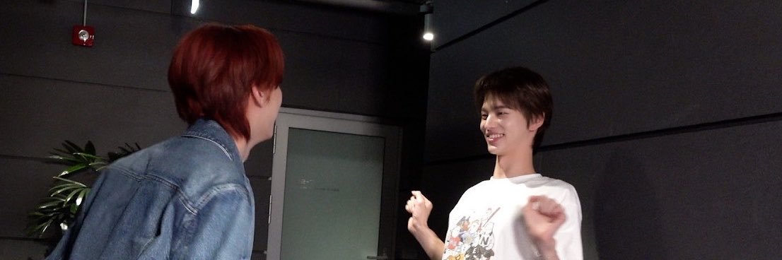 ㅆㅆㅌㅂ's banner