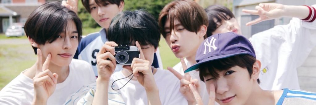 쿨𝑱𝒆𝒍𝒍𝒚's banner