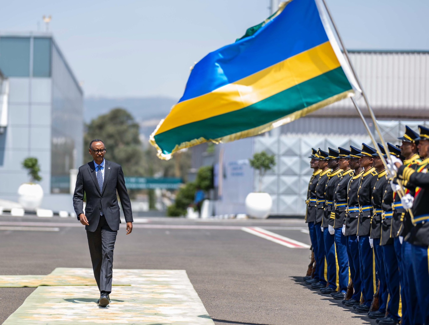 Edman Ishimwe🇷🇼🇨🇦's banner