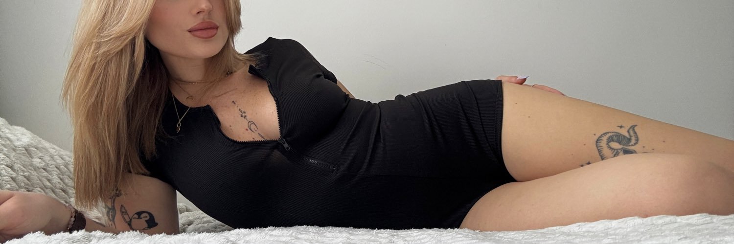 𝐆𝐨𝐝𝐝𝐞𝐬𝐬 𝐁𝐞𝐥𝐥𝐚's banner