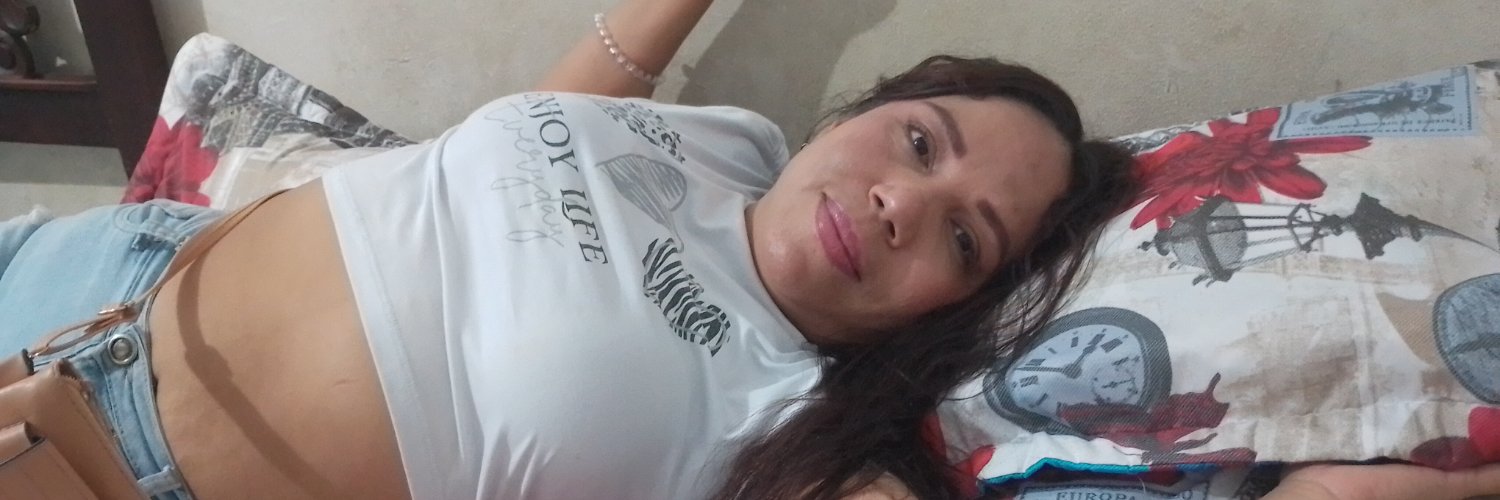 Yenis Medina's banner