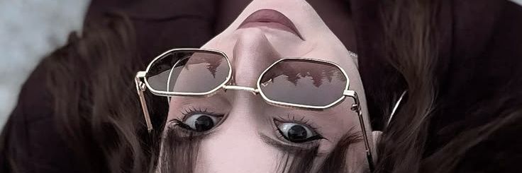 Silent eyes 👀's banner