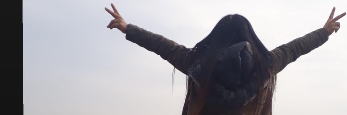 Safiye Öter's banner
