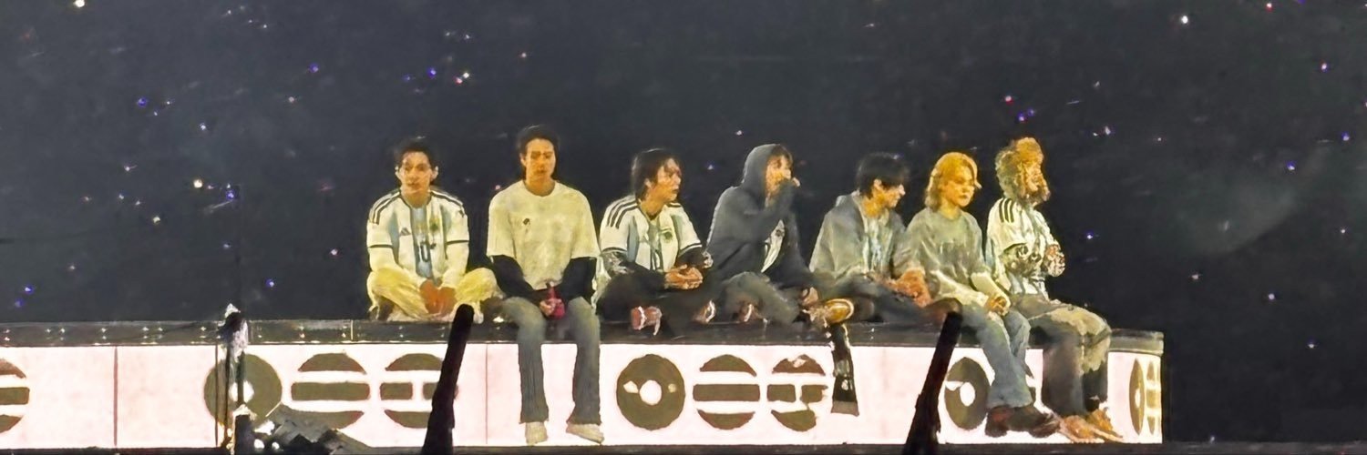 twelve🇦🇷VIO A BTS 24/10 Y ESCUCHO CYPHER 4's banner